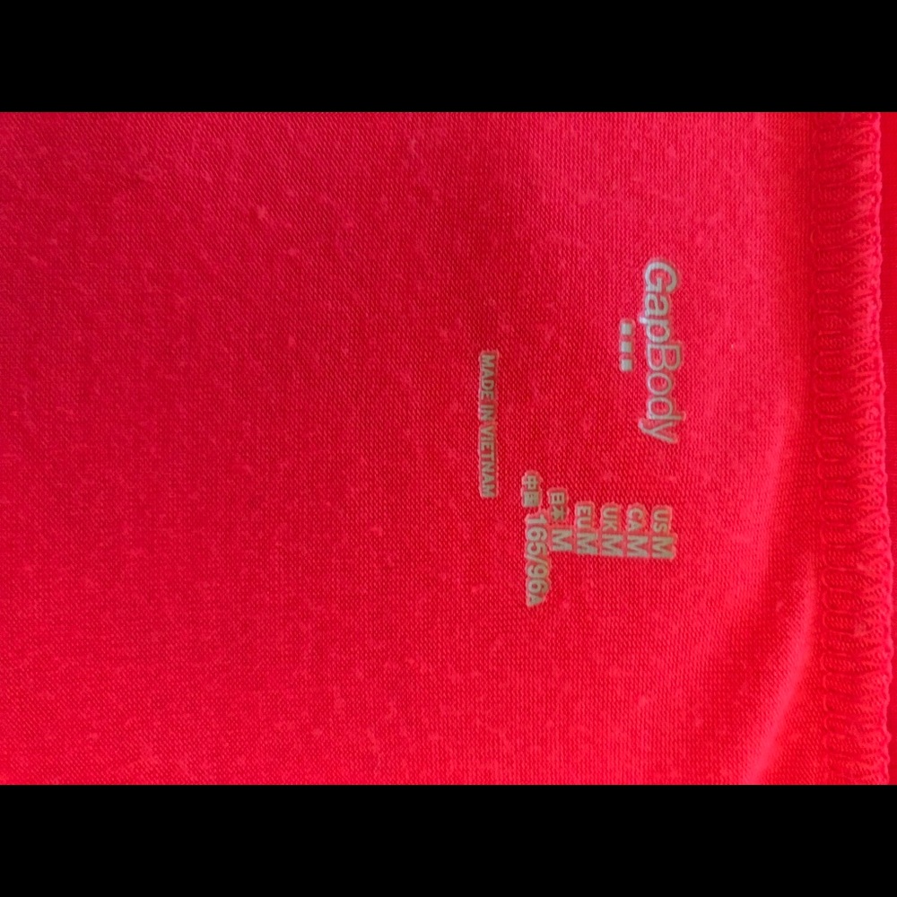 Gap body comfort tee